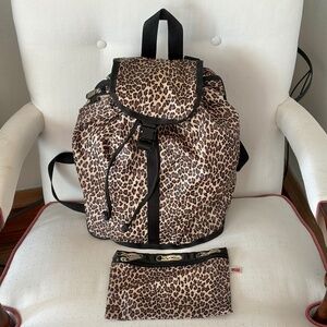LeSportSac Vintage Leopard Print Backpack & Cosmetic storage Bag - NWOT Unused